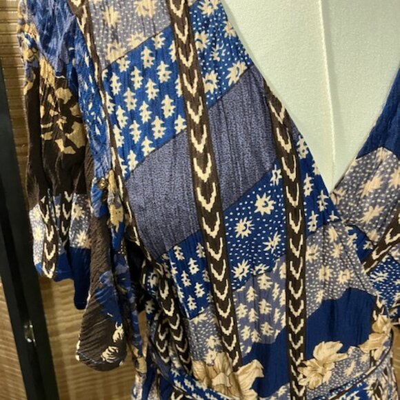 O'NEIL Wrap Dress Sporty and Fun - Picture 4 of 4